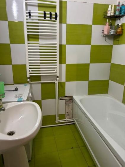 Apartament cu 2 camere decomandat în Stadion
