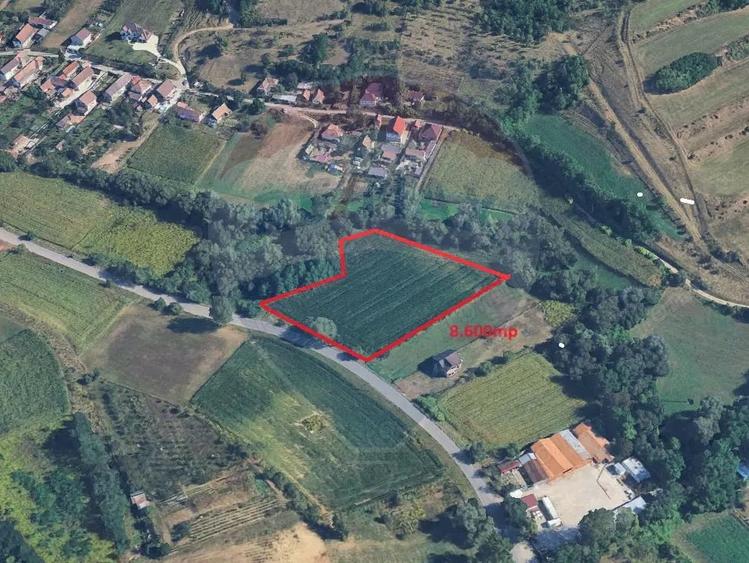 Teren de 8600 mp, în Mediaș