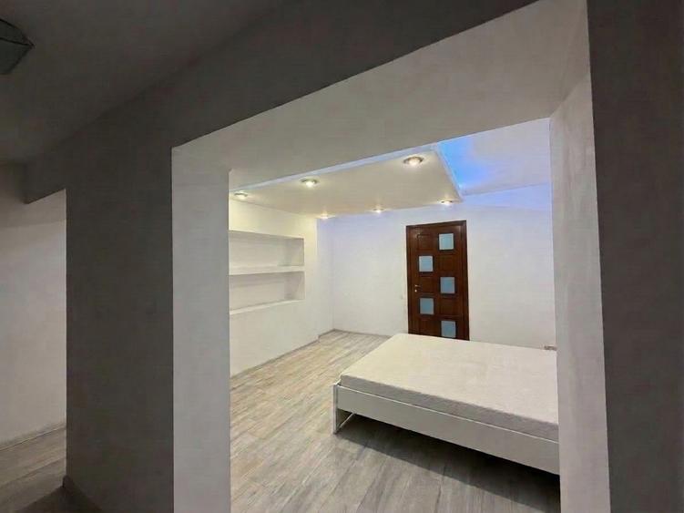 Apartament cu 2 camere semidecomandat, mobilat în Nicolina