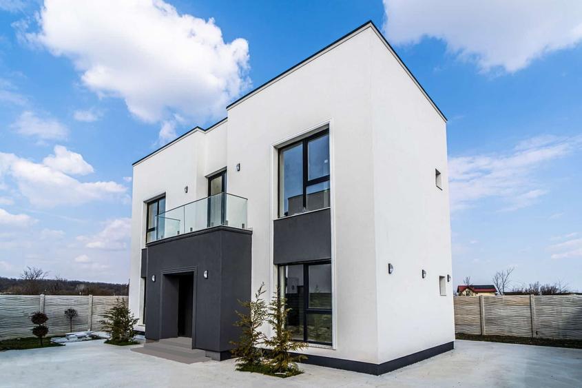 Casă individuală cu 5 camere cu Canalizare în Ferme