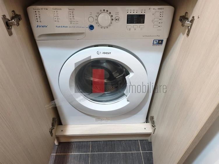Apartament cu 2 camere semidecomandat în Metalurgiei