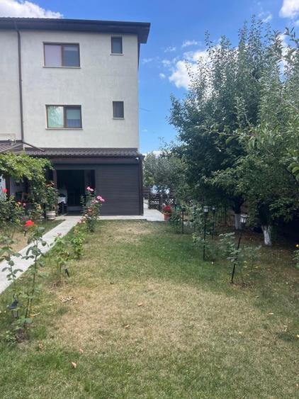 Duplex cu 5 camere cu Teren 500 Mp în Valea Lupului