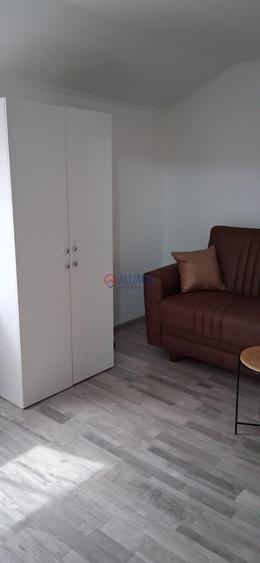 Dacia 3 camere ( P+M ) - 6