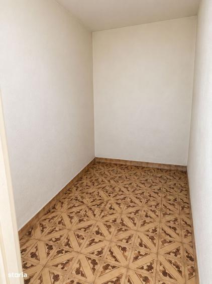 Apartament cu 3 camere în Pandurilor