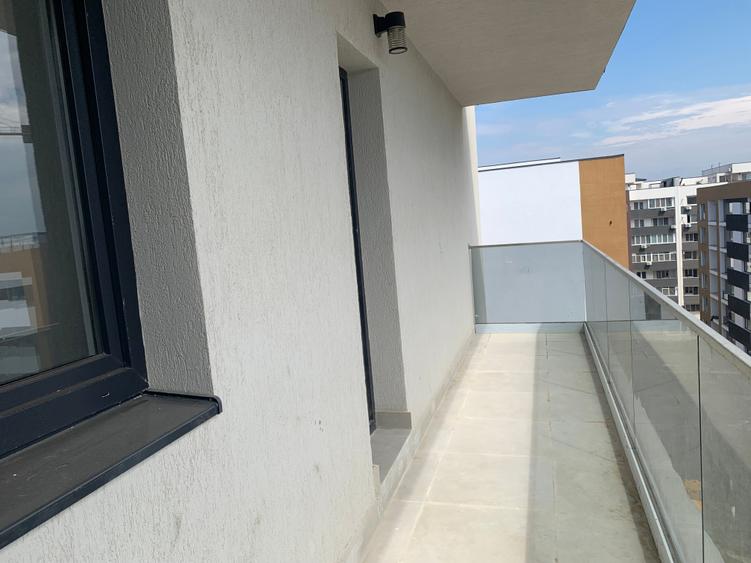 Apartament cu 2 camere nedecomandat în Berceni