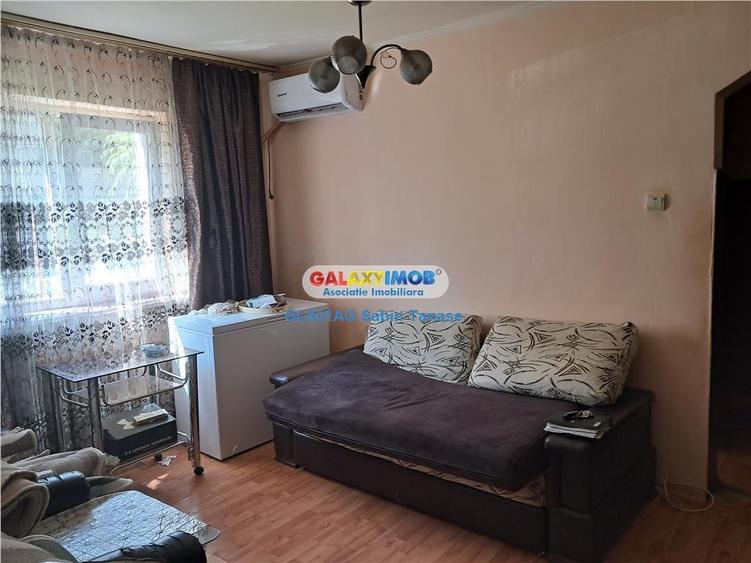 Apartament cu 2 camere semidecomandat în Trivale