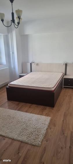 Apartament cu 3 camere decomandat în Ultracentral