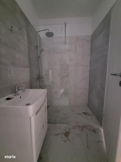 Garsonieră decomandată în Berceni