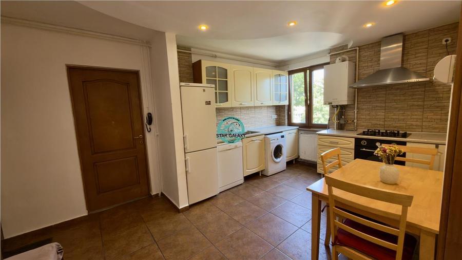 Apartament cu 3 camere semidecomandat, mobilat în 1 Decembrie 1918