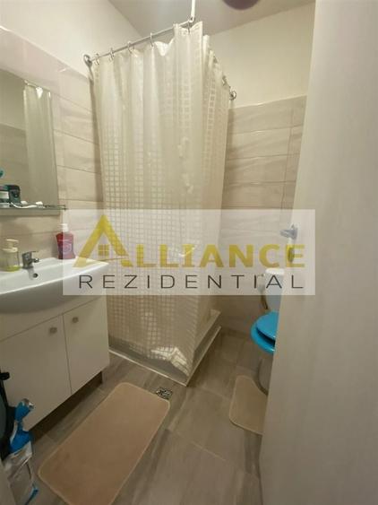 Apartament cu 3 camere decomandat, mobilat în Metalurgiei