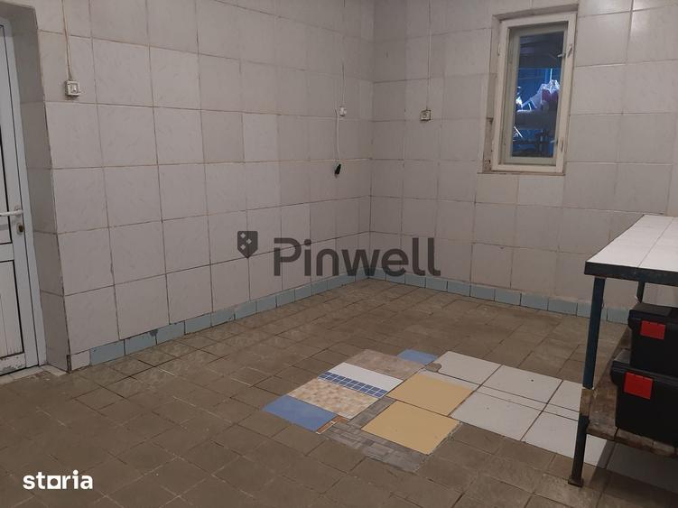 Spațiu comercial, de 60 mp, în Andronache