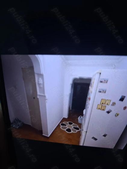 Apartament cu 3 camere decomandat în Ostroveni