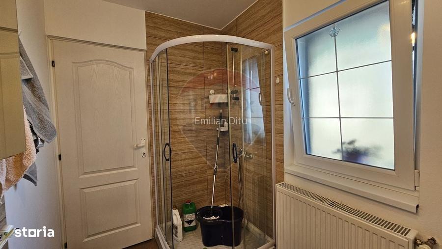 Casa / Vila de lux, 6 camere, Liteni-Moara, Suceava
