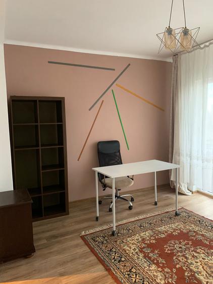 Apartament cu 3 camere decomandat în Dacia