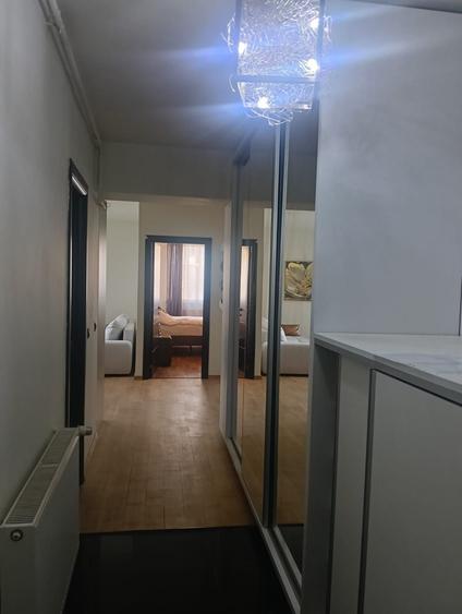 Apartament cu 2 camere decomandat în Vitan