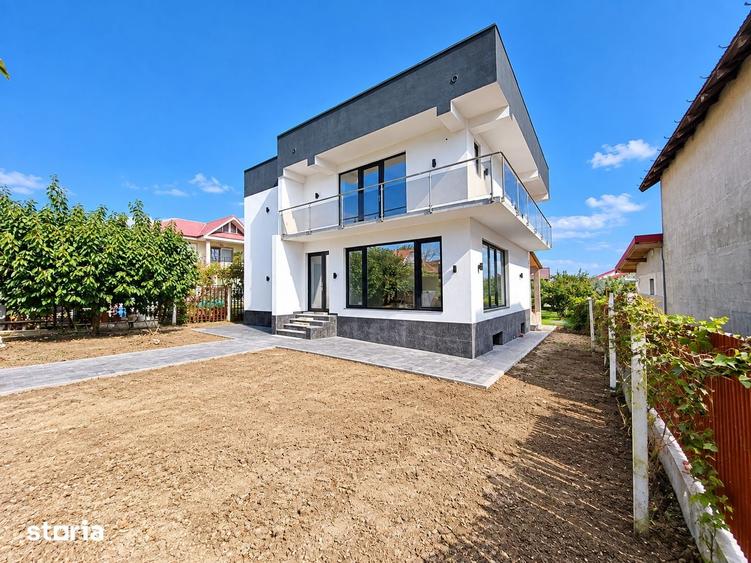 Casă cu 5 camere cu Teren 1000 Mp în Șendreni