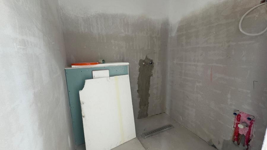 Apartament cu 2 camere decomandat în Bucovăț (Remetea Mare)