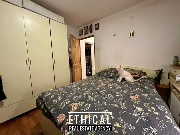 Apartament cu 3 camere decomandat în Drumul Taberei
