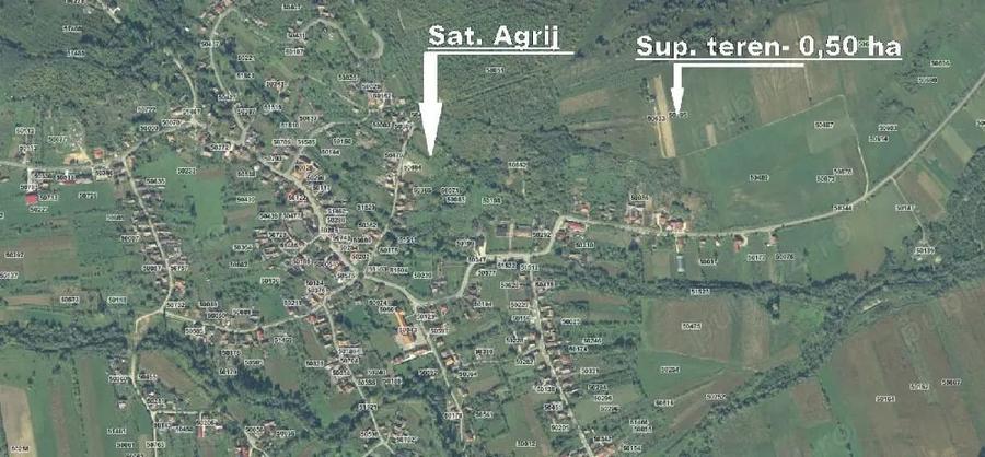 Teren de 5000 mp, în Agrij