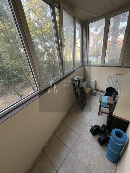 Apartament cu 2 camere decomandat, mobilat în Berceni