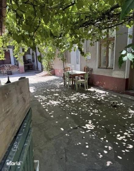 Casă cu 4 camere cu Teren 227 Mp în Traian