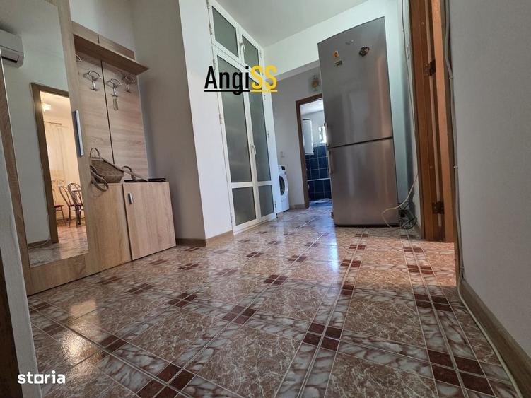 Apartament cu 2 camere decomandat în C5