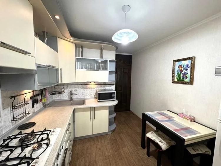 Apartament cu 2 camere decomandat în Cantemir