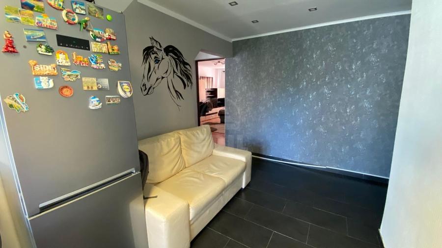 Apartament cu 2 camere decomandat în Plopilor
