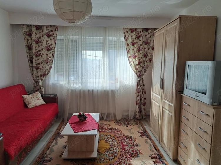 Garsonieră decomandată în Cetate