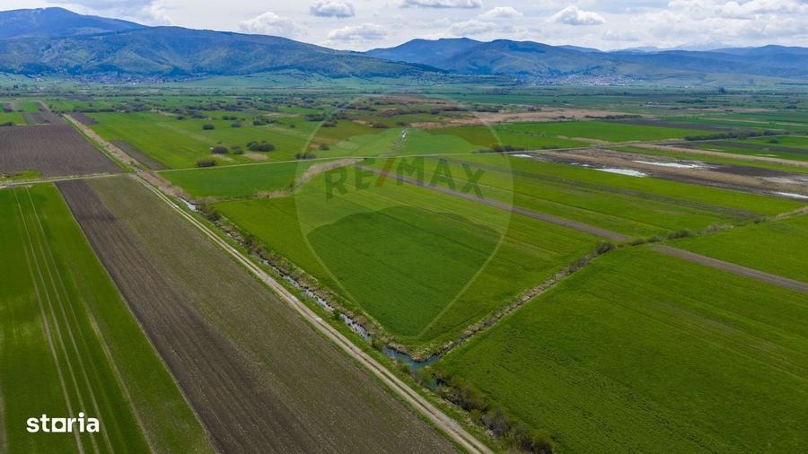 Spațiu comercial, în Lunca Mărcușului