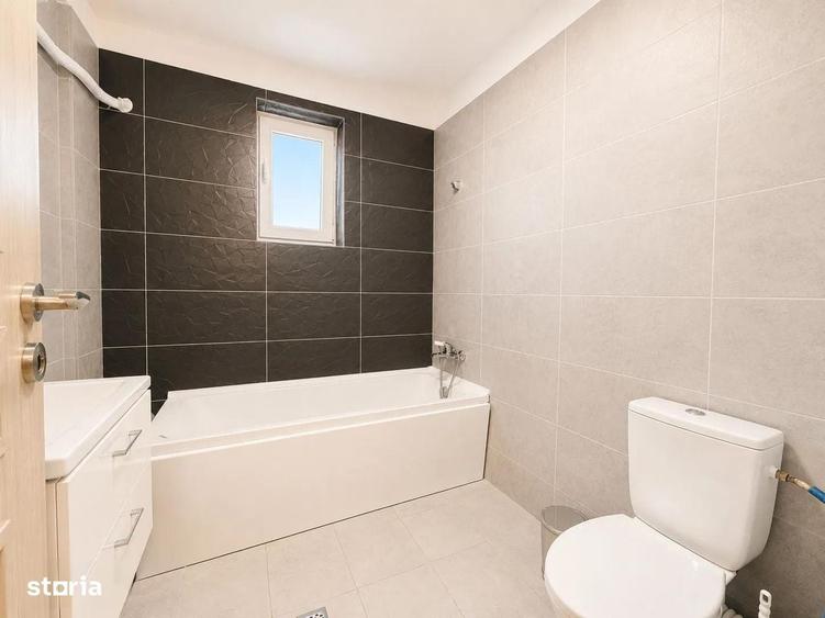 Apartament cu 2 camere decomandat în Sintești