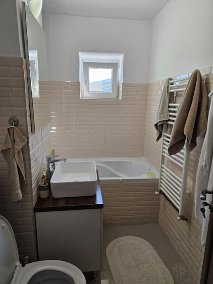 Apartament cu 2 camere decomandat în Micălaca