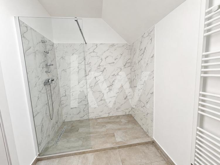 Apartament cu 2 camere semidecomandat în Griviței