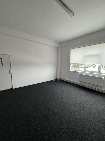 Spațiu comercial, de 30 mp, în Central