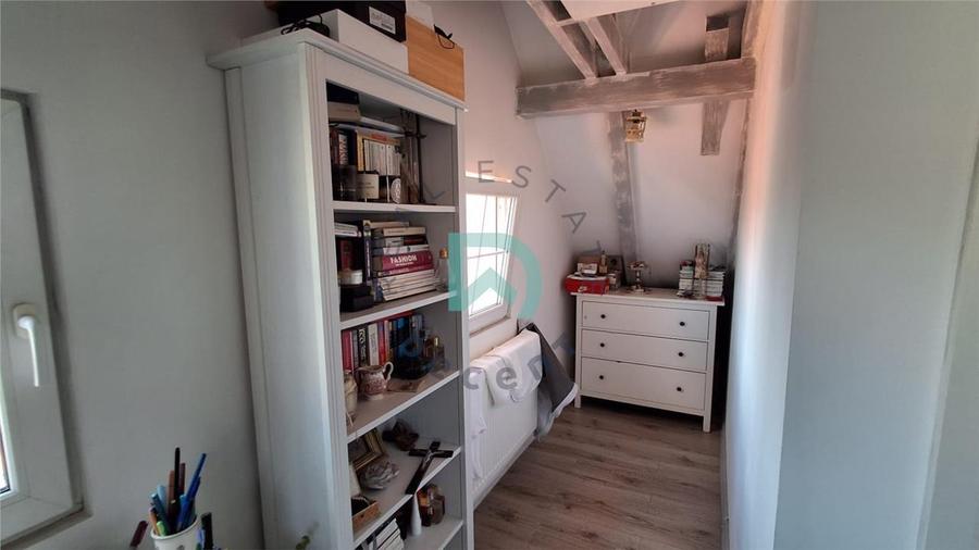 Apartament cu 5 camere decomandat, mobilat în Sub Arini
