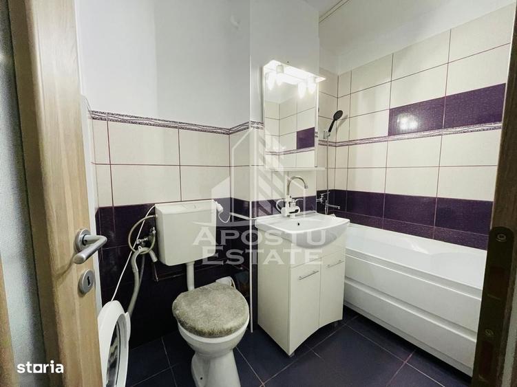 Garsonieră decomandată în Central
