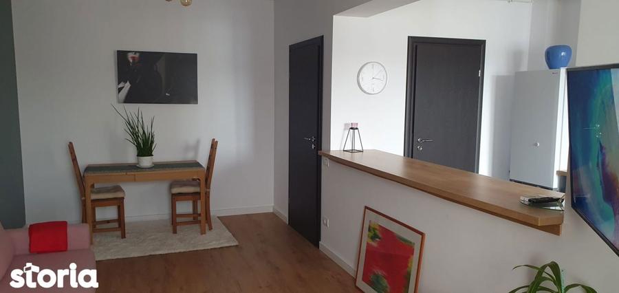 Apartament cu 2 camere, mobilat în Chitila