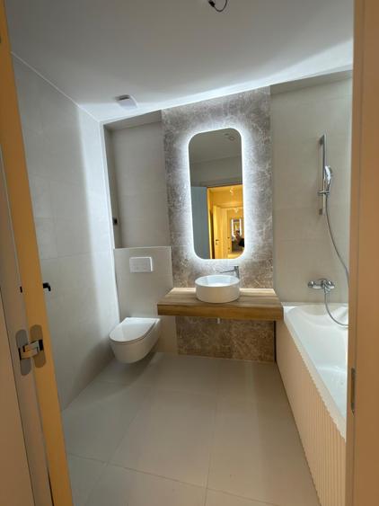 Apartament cu 3 camere în Iancu Nicolae