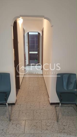 Apartament cu 3 camere decomandat în Tei