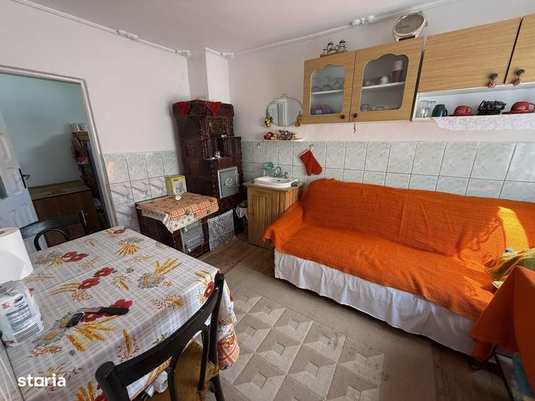 Casă cu 3 camere în Șotrile