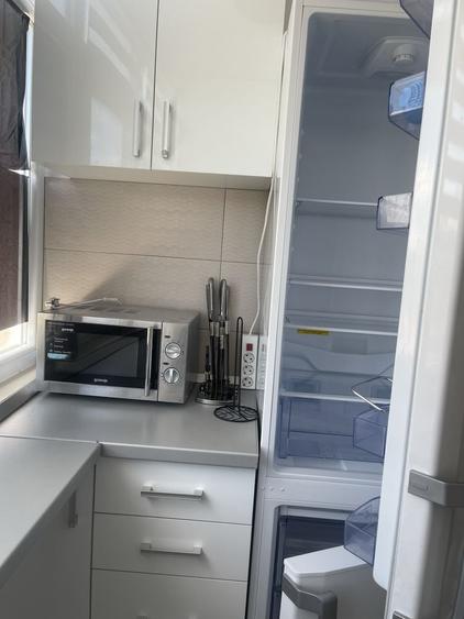Apartament cu 3 camere decomandat în Nufărul