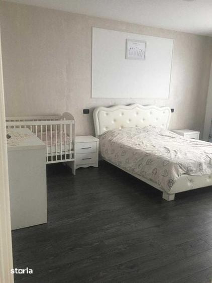Casă cu 4 camere cu Teren 195 Mp în Central