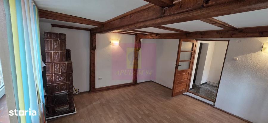 Casă cu 5 camere cu Teren 251 Mp în Zamora