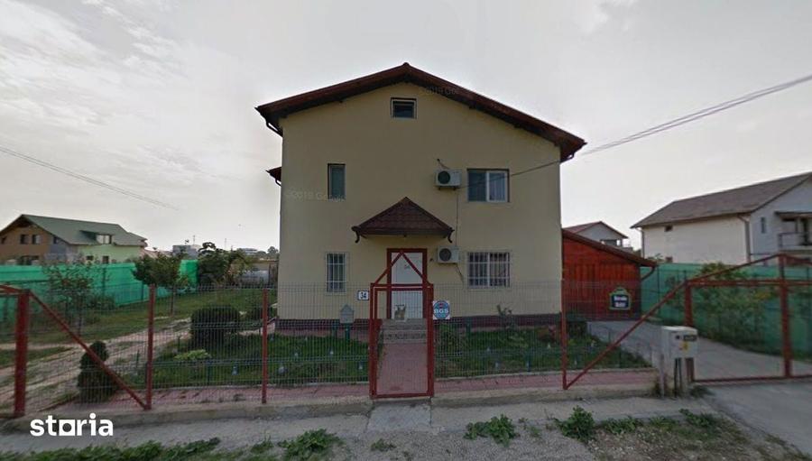 Casă cu 5 camere cu Teren 490 Mp în Copăceni
