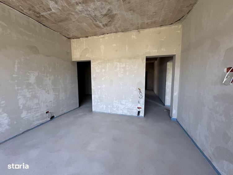 Casă cu 3 camere cu Teren 1290 Mp în Oșorhei