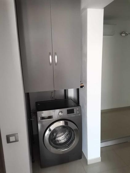 Apartament cu 3 camere decomandat în Tomis III