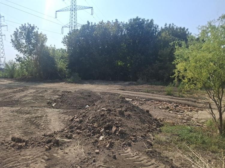 Teren de 1300 mp, în Afumați