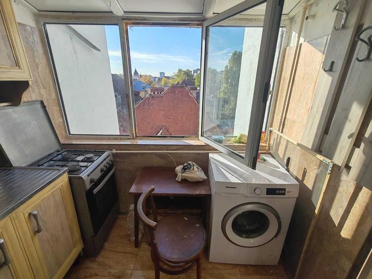 Apartament cu 2 camere decomandat în Dorobanți