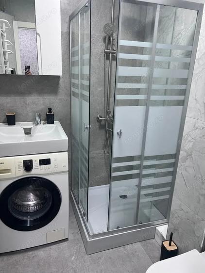 garsoniera in zona Timpuri Noi aproape de metrou - 1