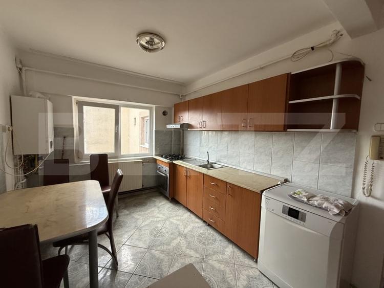 Apartament 3 camere, 62.88 mp, zona Micro 16 - 7